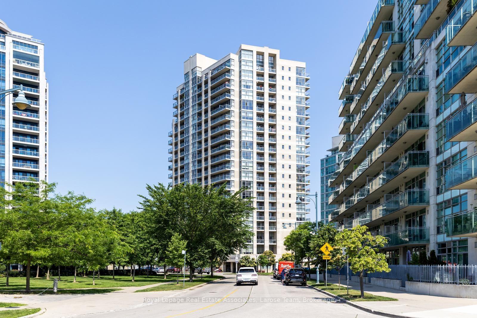3 Marine Parade Drive 1108 #1108 — photo 1