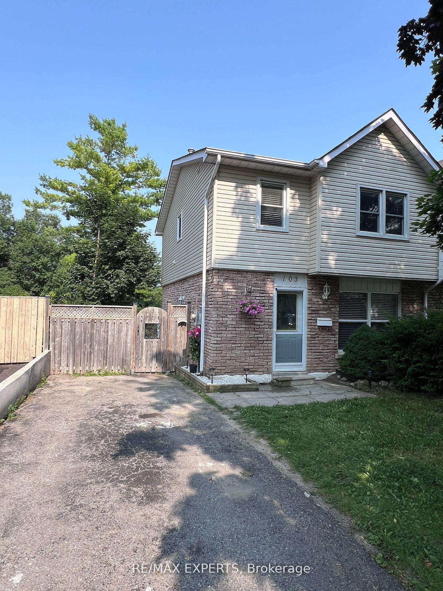 103 Guthrie Crescent, Whitby — Semi-Detached for lease, photo 1