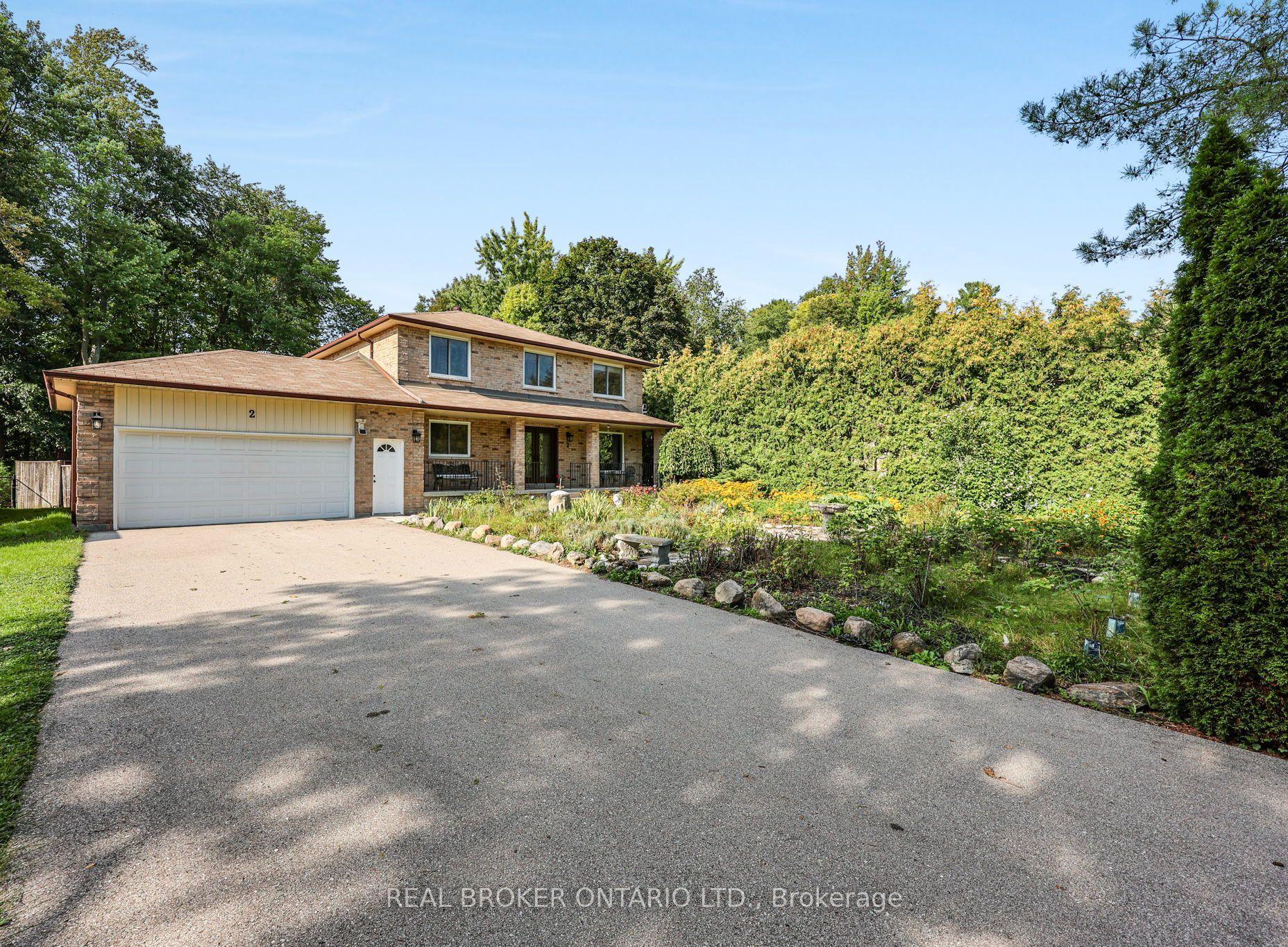 2 Amberglen Court, East Gwillimbury — Detached for sale, photo 1