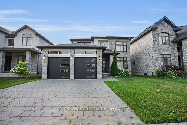 2407 Red Thorne Avenue, London South — Detached for lease, photo 1
