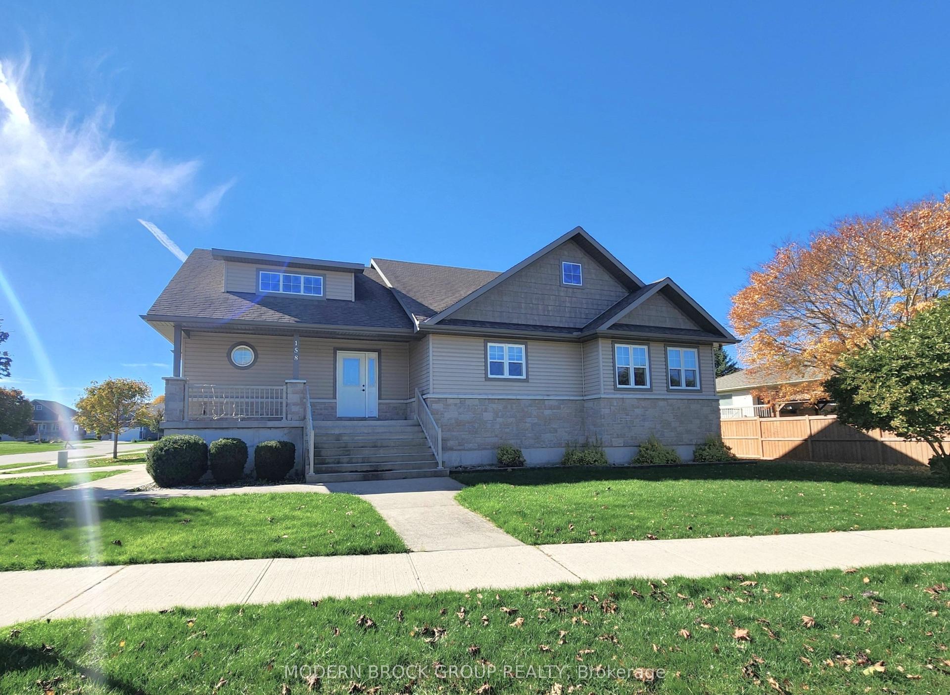 158 Wildwood Crescent, Brockville — Detached for sale, photo 1