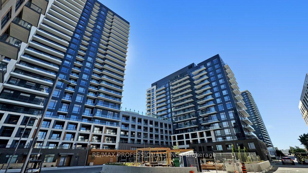 7950 Bathurst Street B2304 #B2304 — photo 1