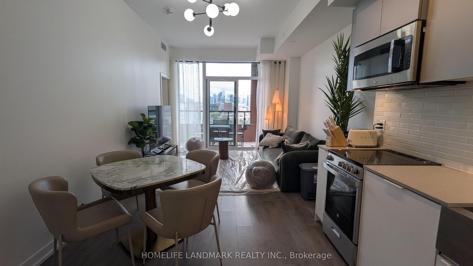 270 Dufferin Street LP17 primary room #LP17 primary room, Toronto — Condo for lease, photo 1