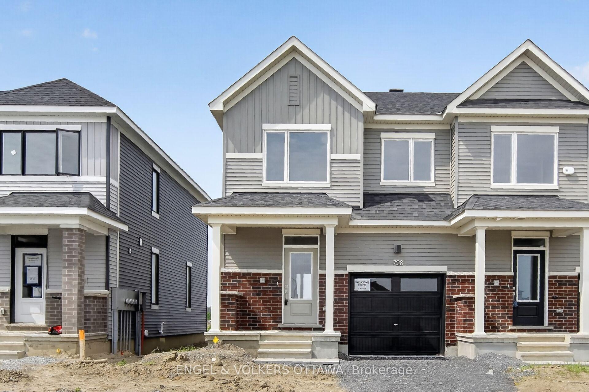 728 Haflinger Row, Stittsville - Munster - Richmond — Townhouse for sale, photo 1