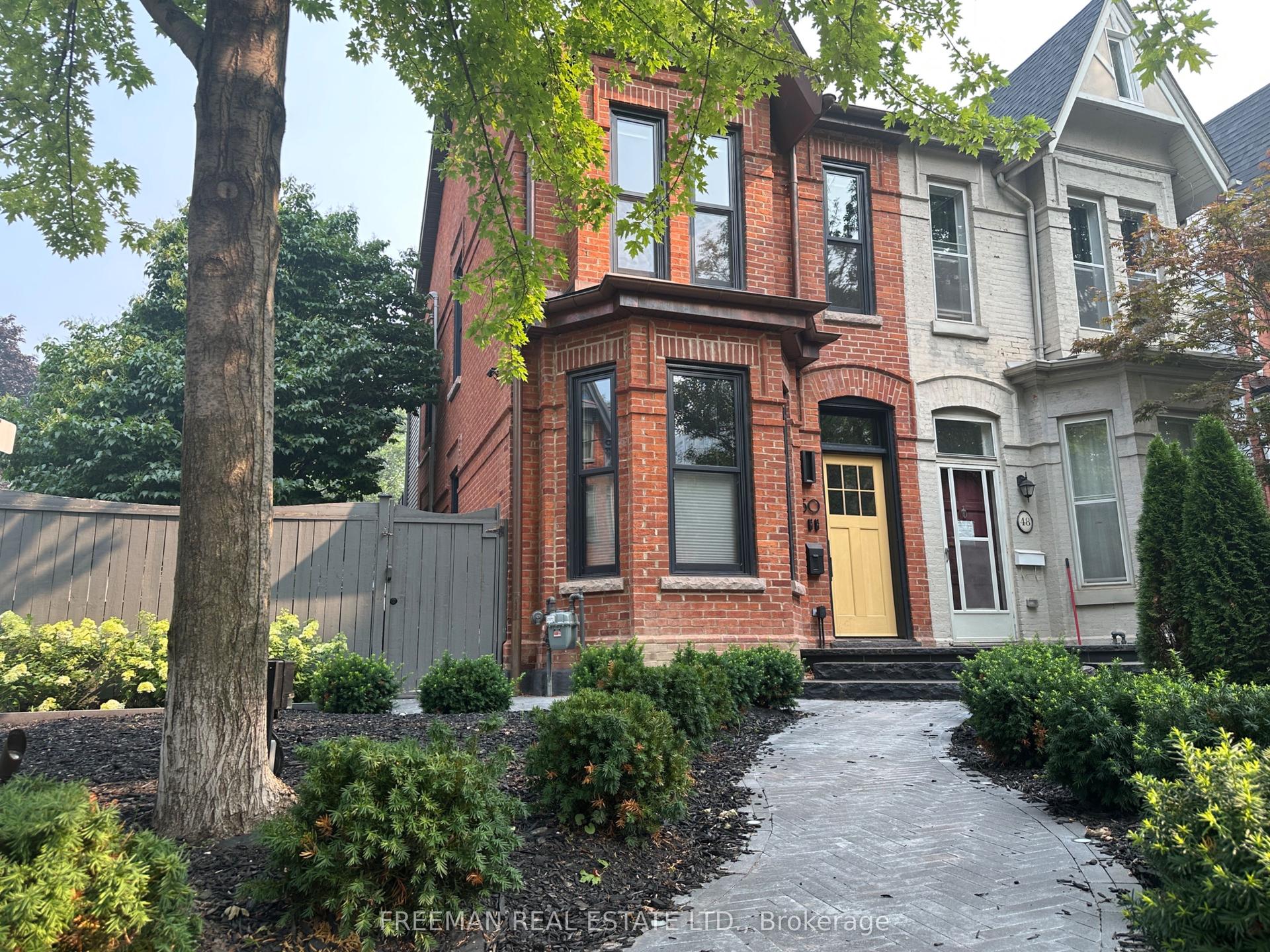 50 Russell Street 2 #2, Toronto — Semi-Detached for lease, photo 1