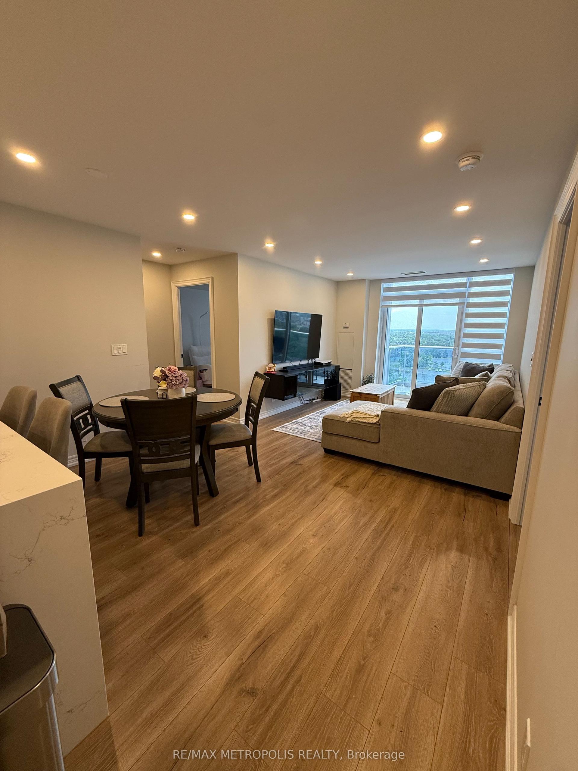 33 Cox Boulevard 1618 #1618, Markham — Condo for lease, photo 1