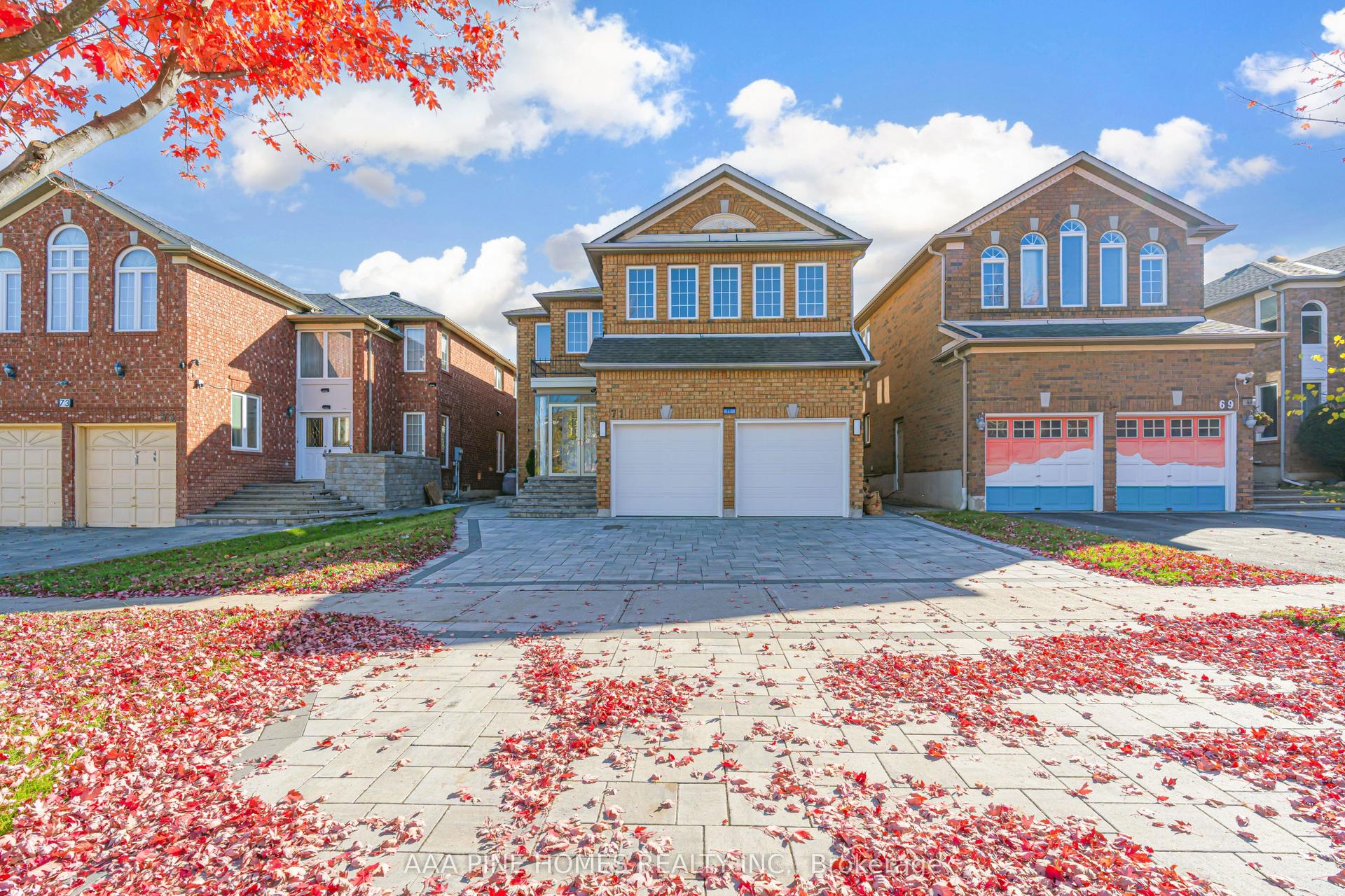 71 Redstone Road, Richmond Hill — Detached for sale, photo 1