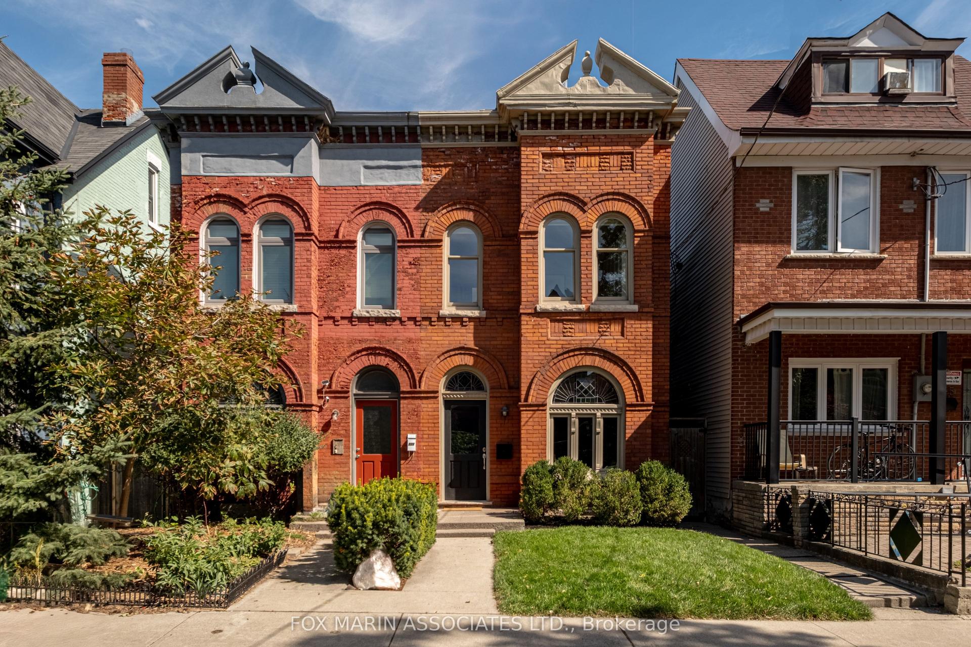 227 Markham Street, Toronto — Semi-Detached for sale, photo 1