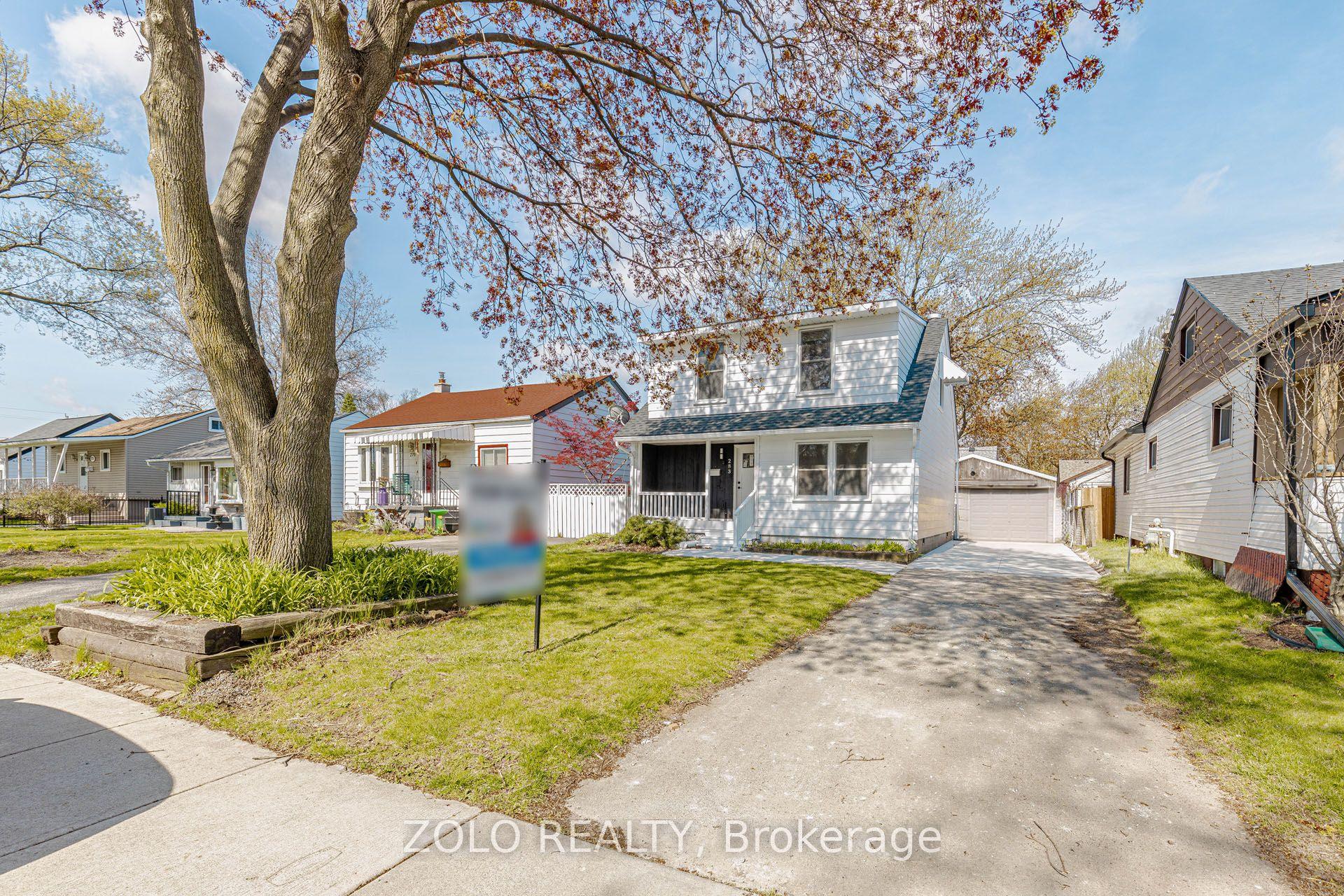283 Ivon Avenue W — photo 1