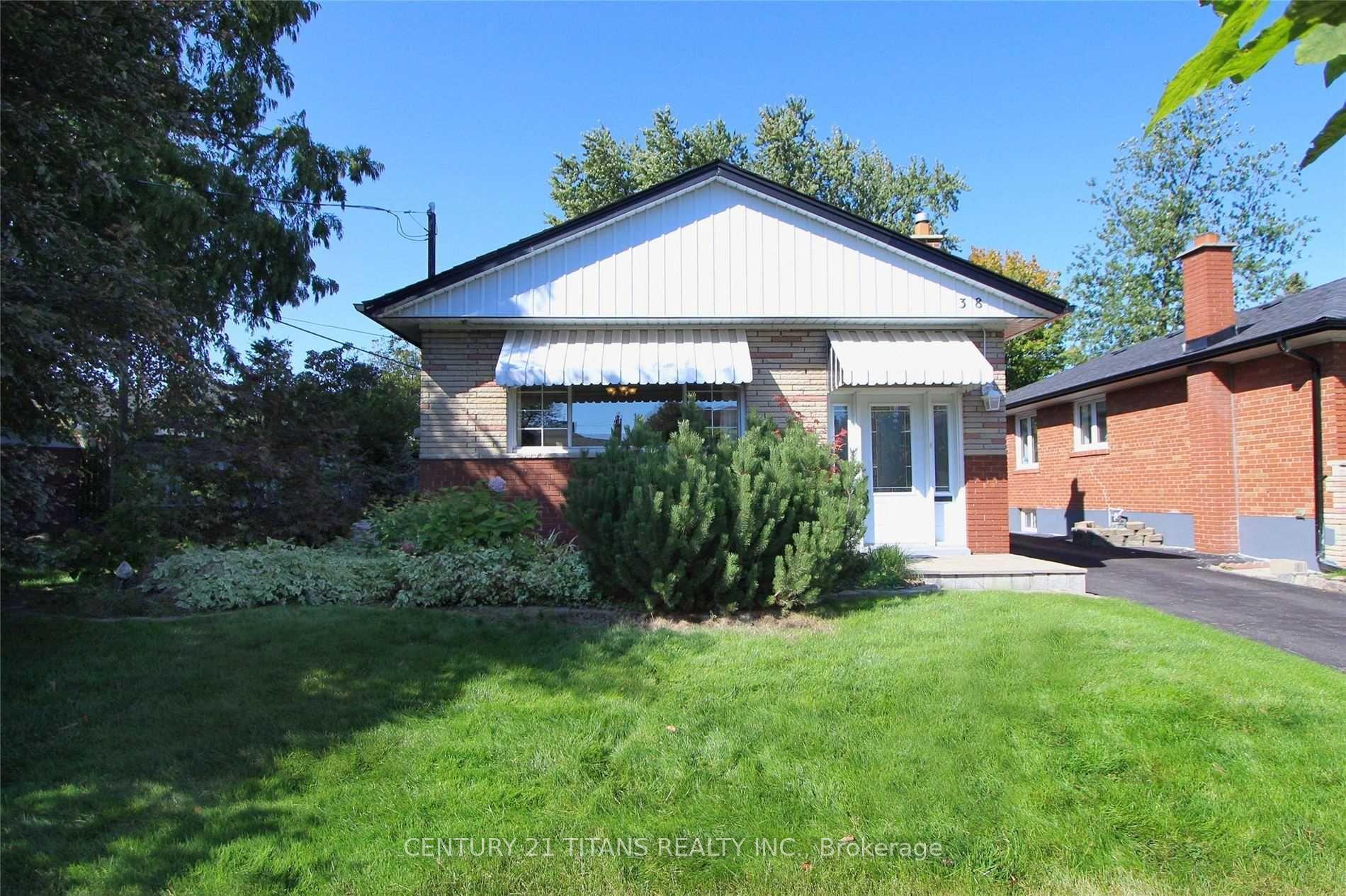 38 Rochman Boulevard — photo 1