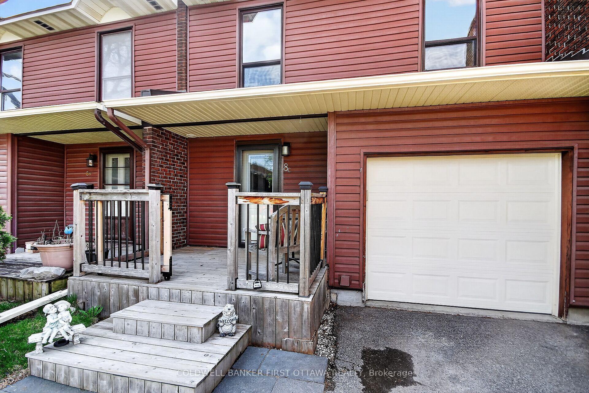 8 Arnold Drive C #C — photo 1