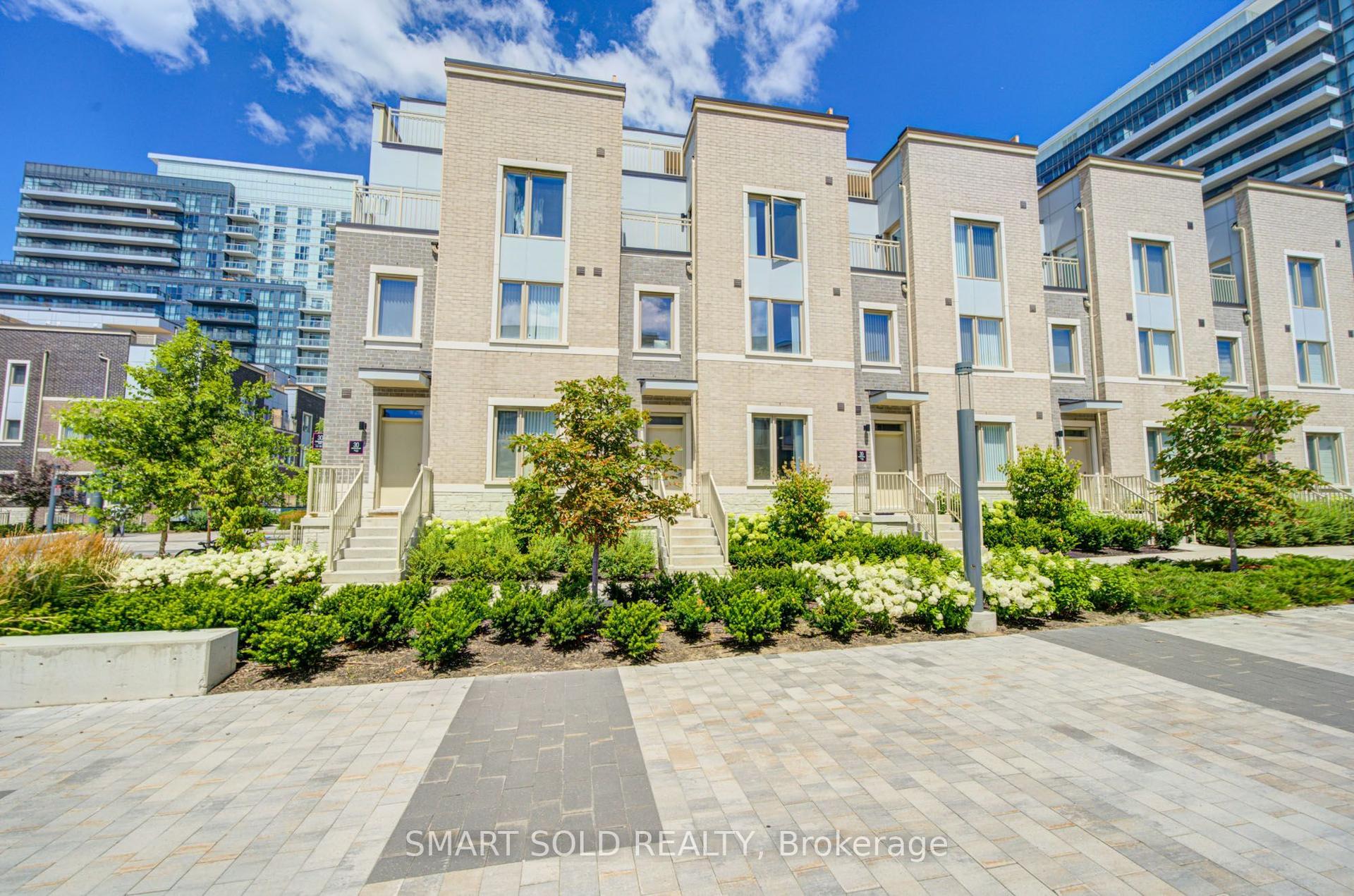 30 Almond Blossom Mews 112 #112, Vaughan — Condo Town for sale, photo 1
