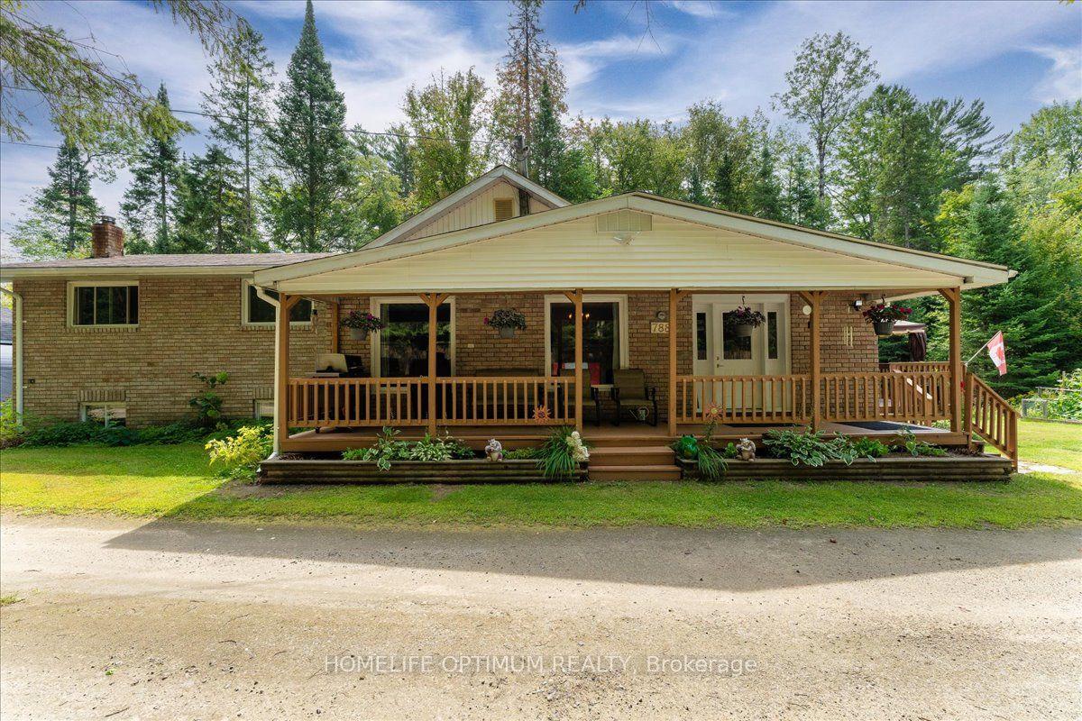 788 Muskoka Rd 3 Road — photo 1