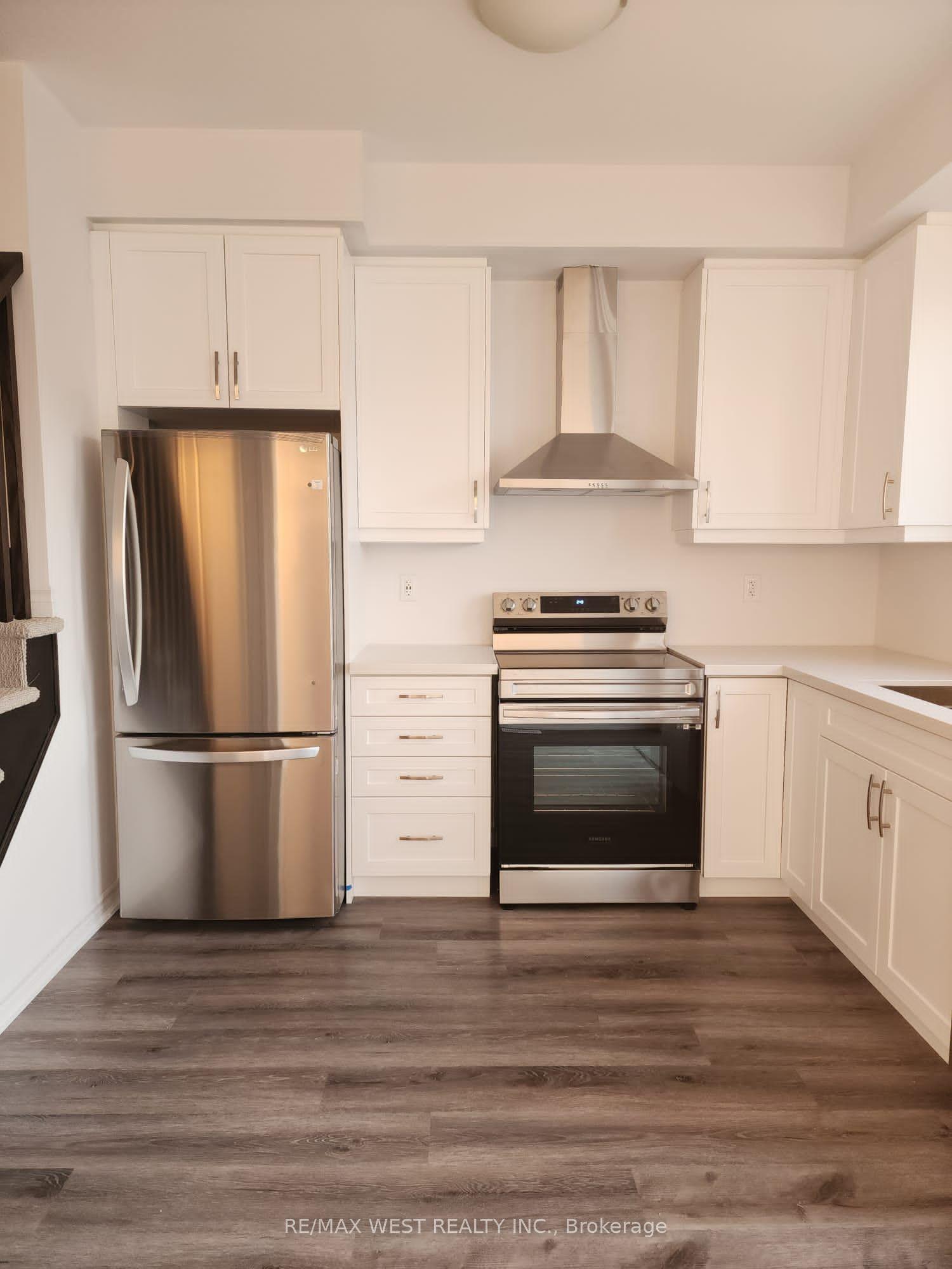 461 Blackburn Drive 129 #129, Brantford — Townhouse for lease, photo 1