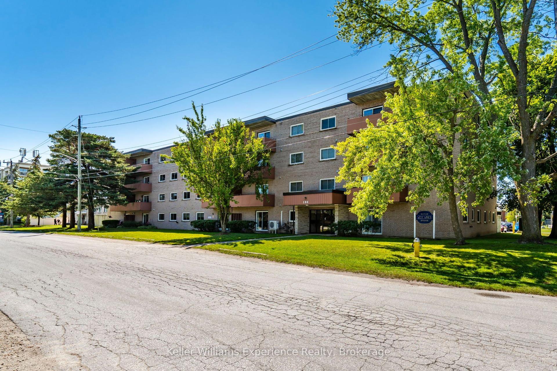 184 Eighth Street 203 #203, Collingwood — Condo for sale, photo 1