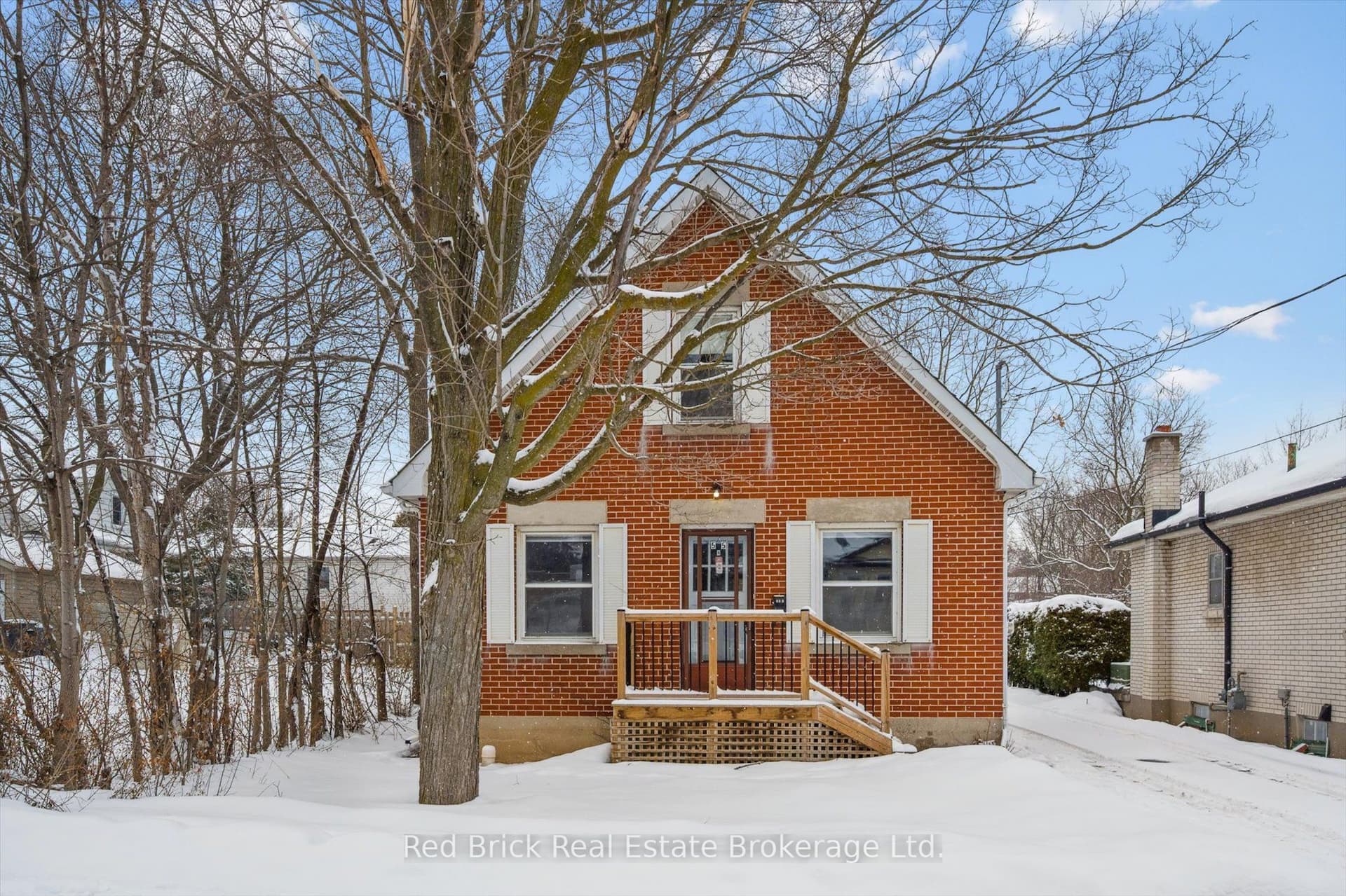 55 Stevenson Street N — photo 1