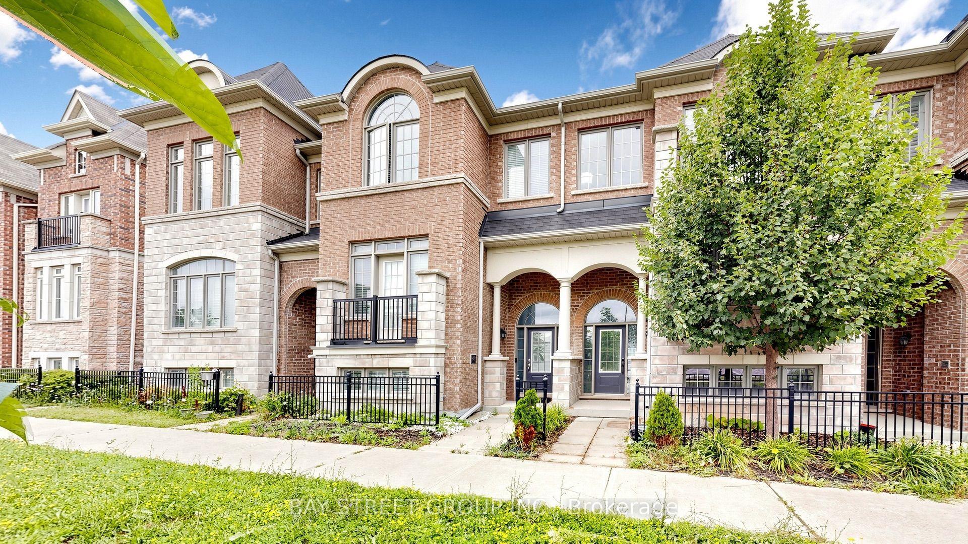 35 Sharbot Lane, Markham — Townhouse for sale, photo 1