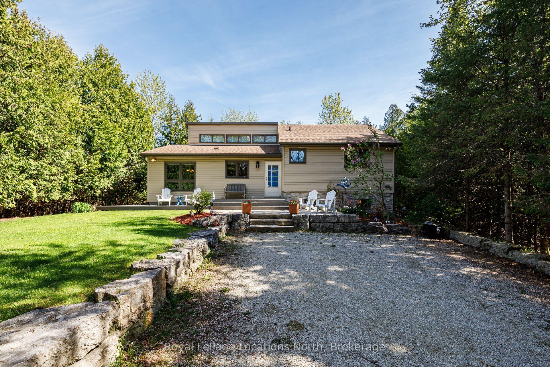 105 Woodland Park Road — photo 1