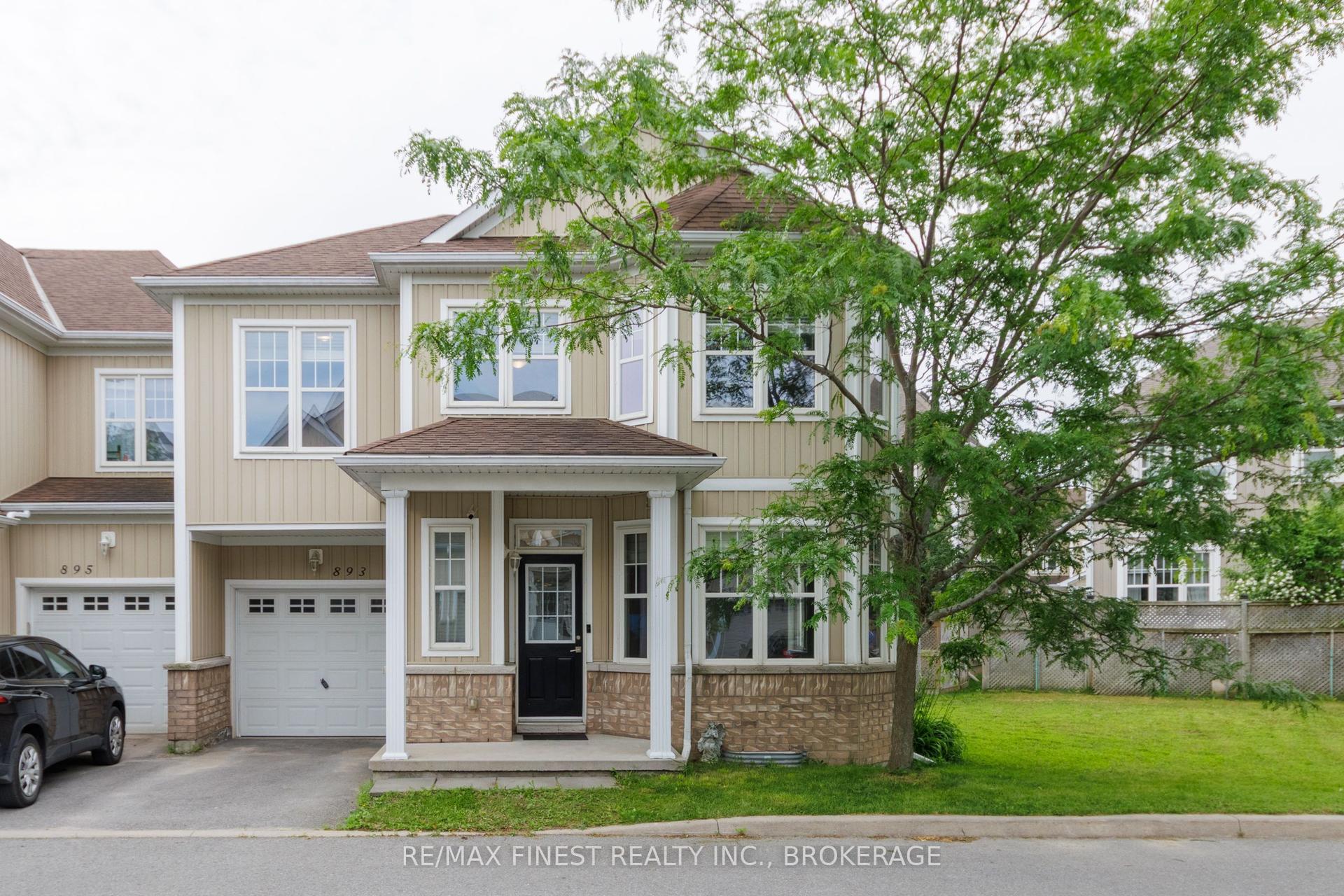 893 Ascot Lane — photo 1