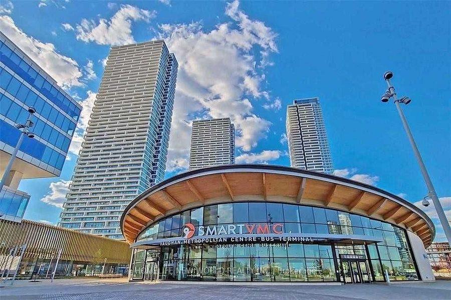 950 Portage Pkwy 4811 #4811, Vaughan — Condo for lease, photo 1