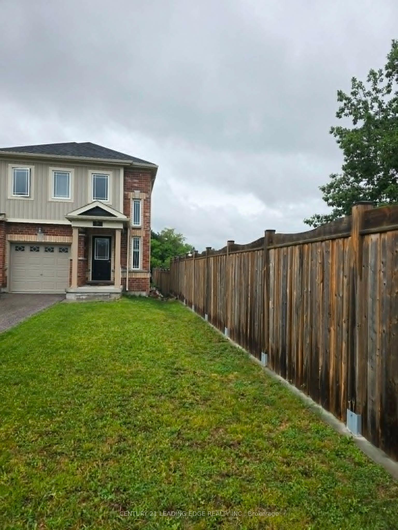 21 Franks Way, Barrie — Townhouse for lease, photo 1