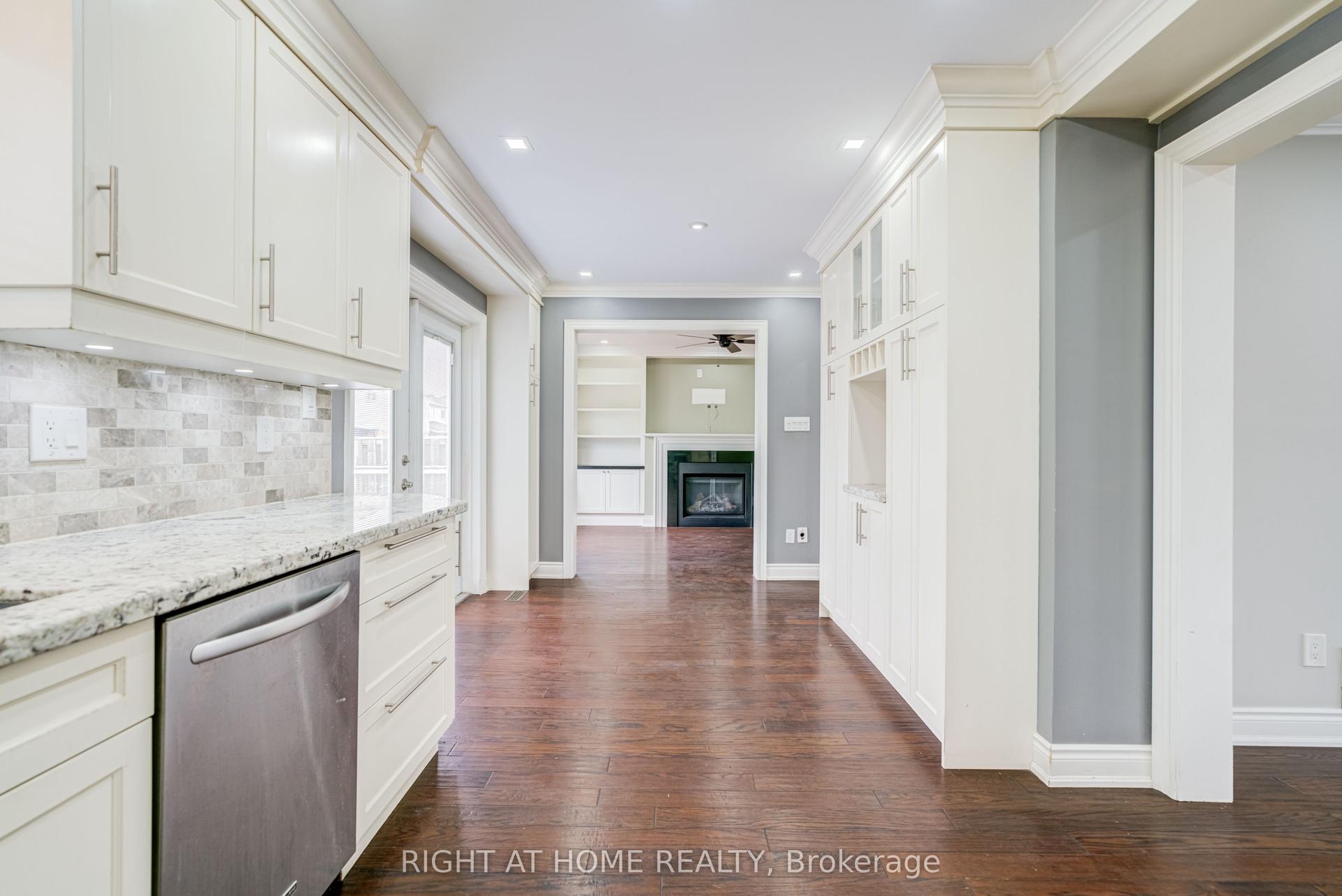 54 WOODSIDE Court, Brampton — Detached for sale, photo 8