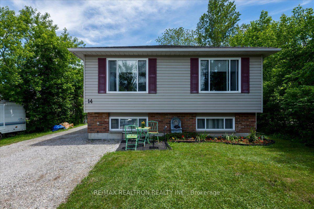 14 Courtland Street, Orillia — Detached for sale, photo 1