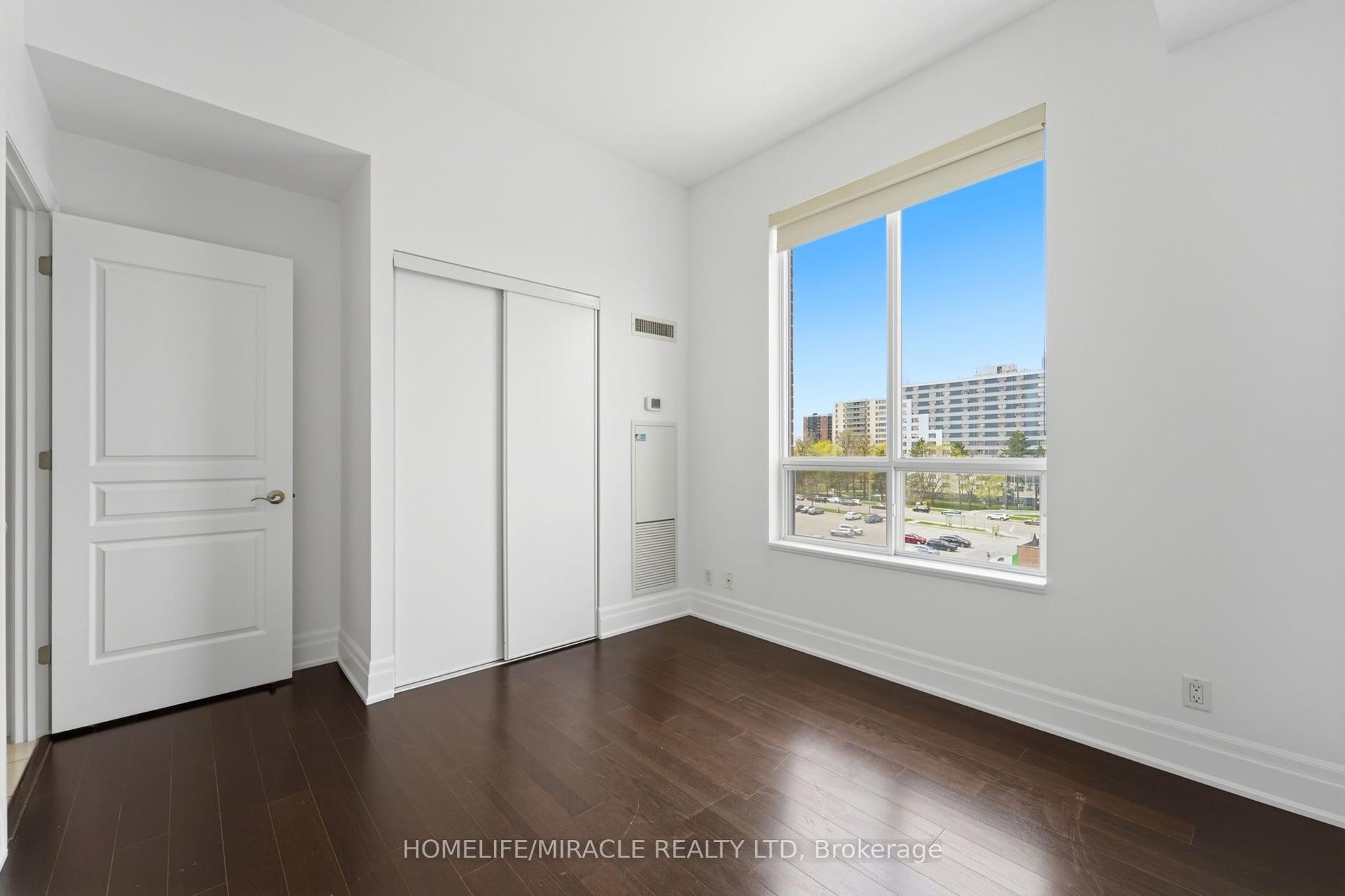 777 Steeles Avenue LPH2 #LPH2, Toronto — Condo for sale, photo 1