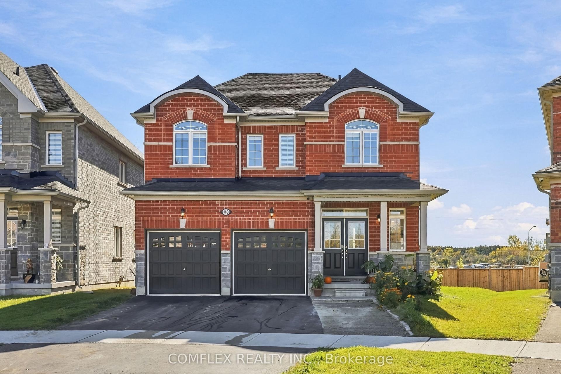 109 Cliff Thompson Court, Georgina — Detached for sale, photo 1