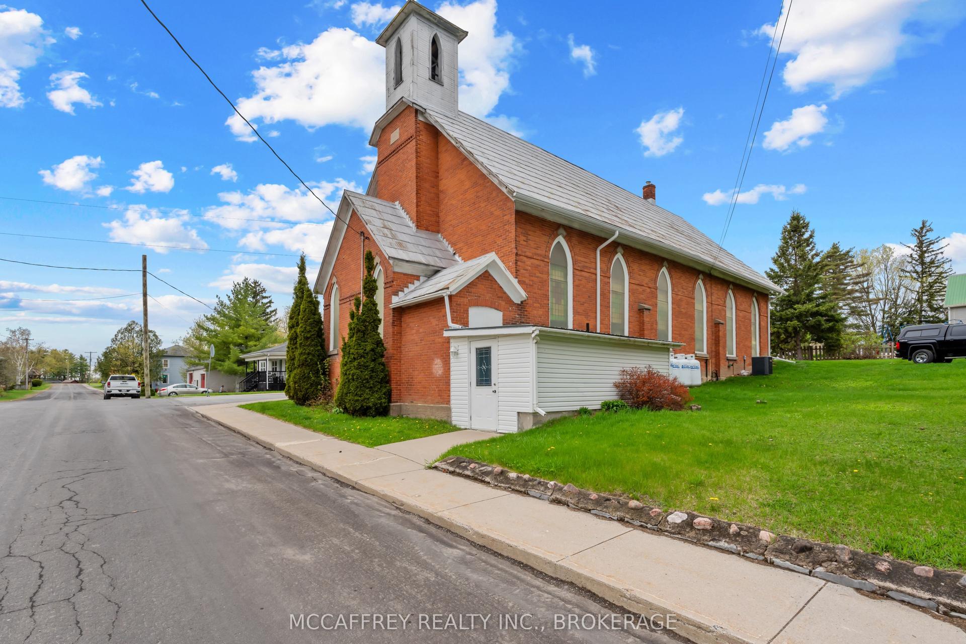 4 Neely Street, Stone Mills — Detached for sale, photo 1
