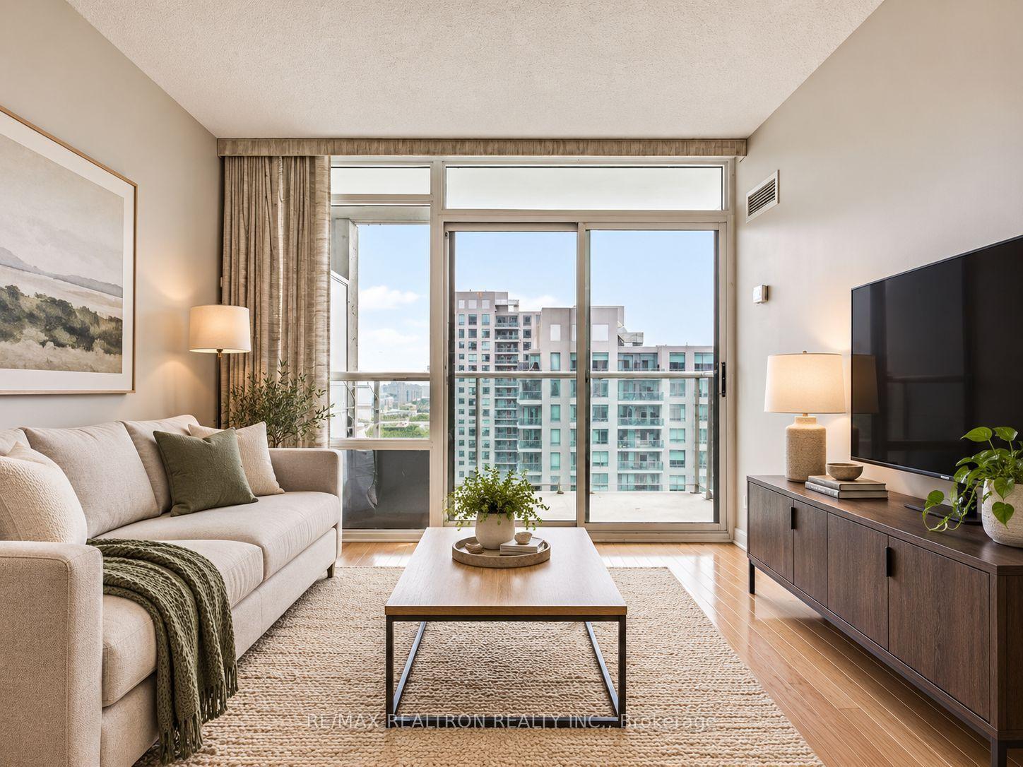 16 Harrison Garden Boulevard 2406 #2406, Toronto — Condo for lease, photo 1