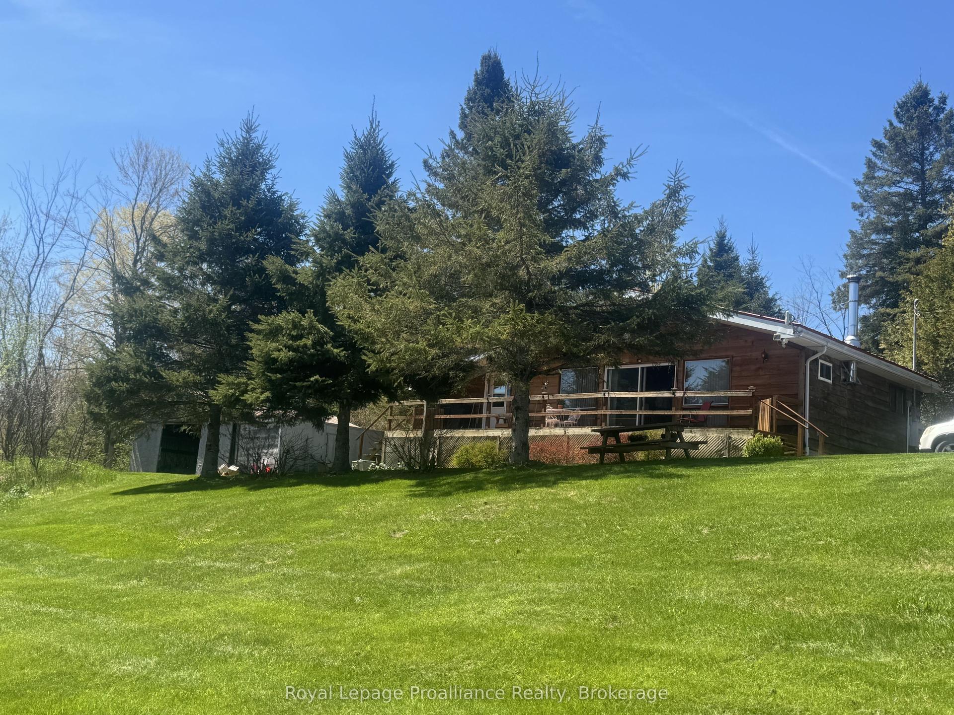 920 Beaver Creek Road — photo 1