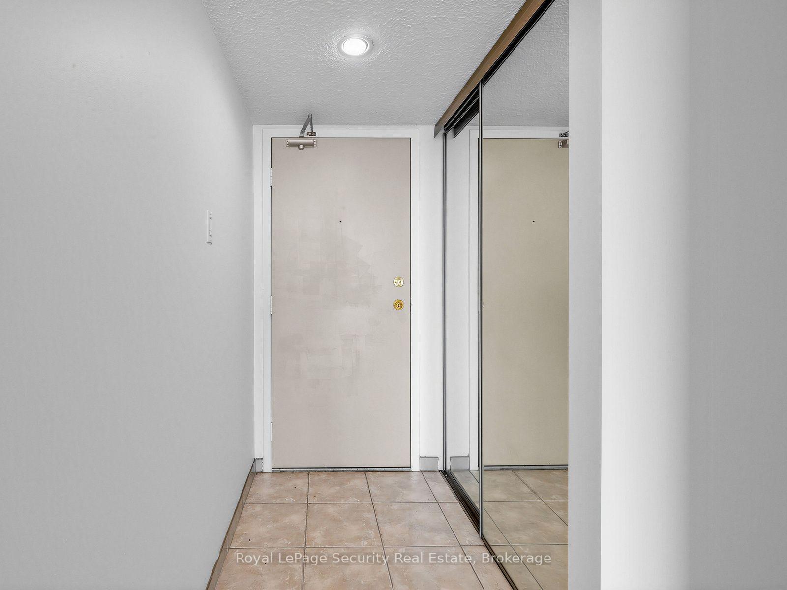 10 Martha Eaton Way 1702 #1702 — photo 1