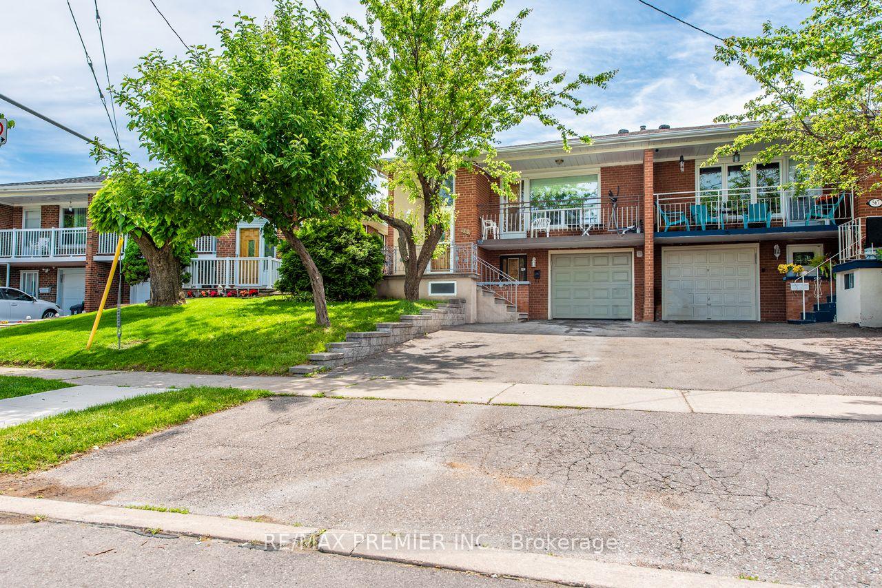 569 Roding Street Bsmt #Bsmt, Toronto — Semi-Detached for lease, photo 1