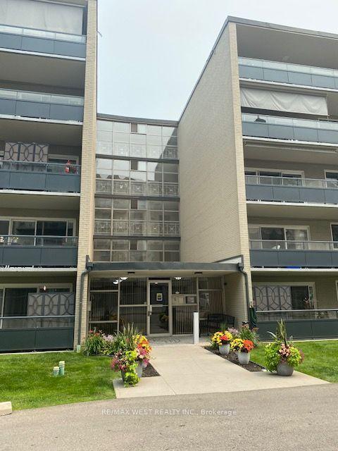 510 Queenston Road 103 #103, Hamilton — Condo for sale, photo 1