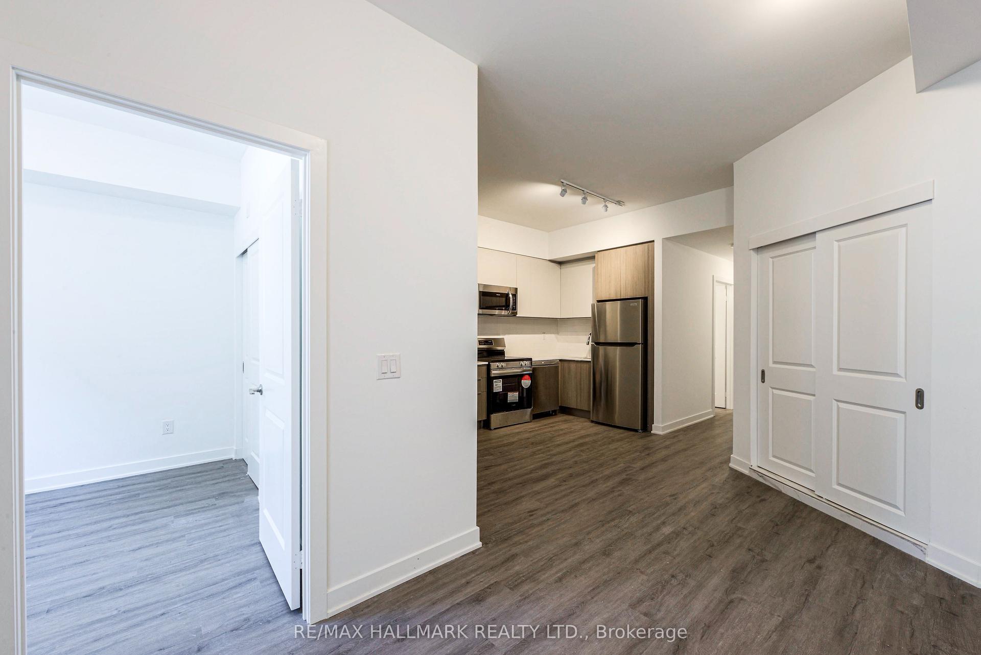 35 Danforth Road 103 #103, Toronto — Condo Town for lease, photo 1