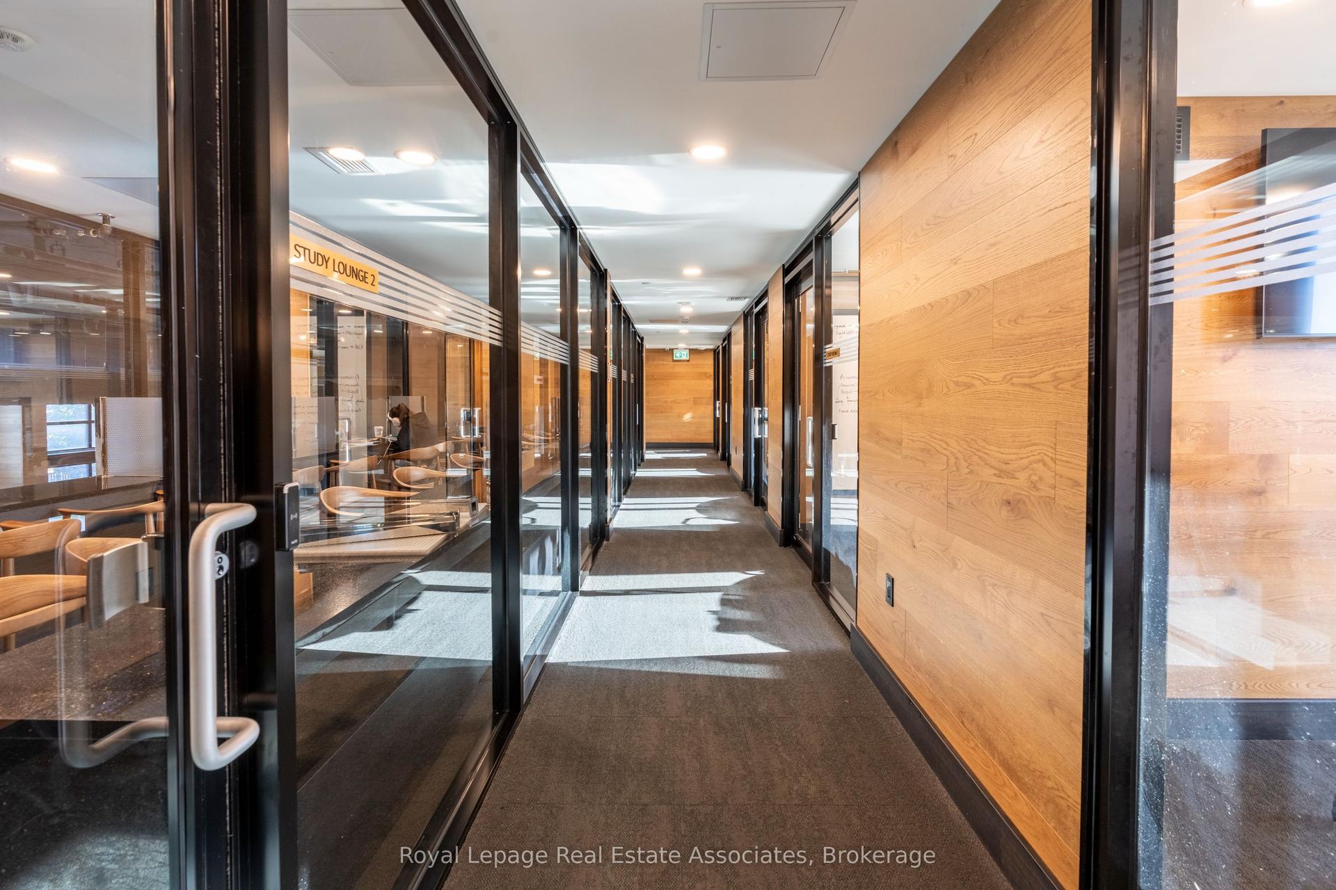 145 Columbia Street W 1412 #1412 — photo 1