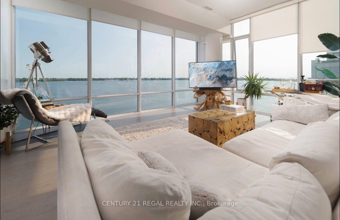 29 Queens Quay E 1014 #1014 — photo 1