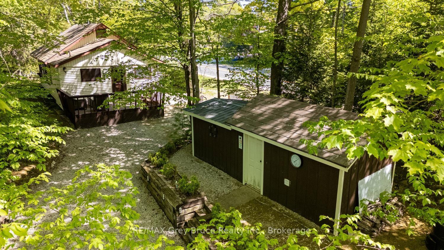 112 Symon Avenue, South Bruce Peninsula — Detached for sale, photo 1