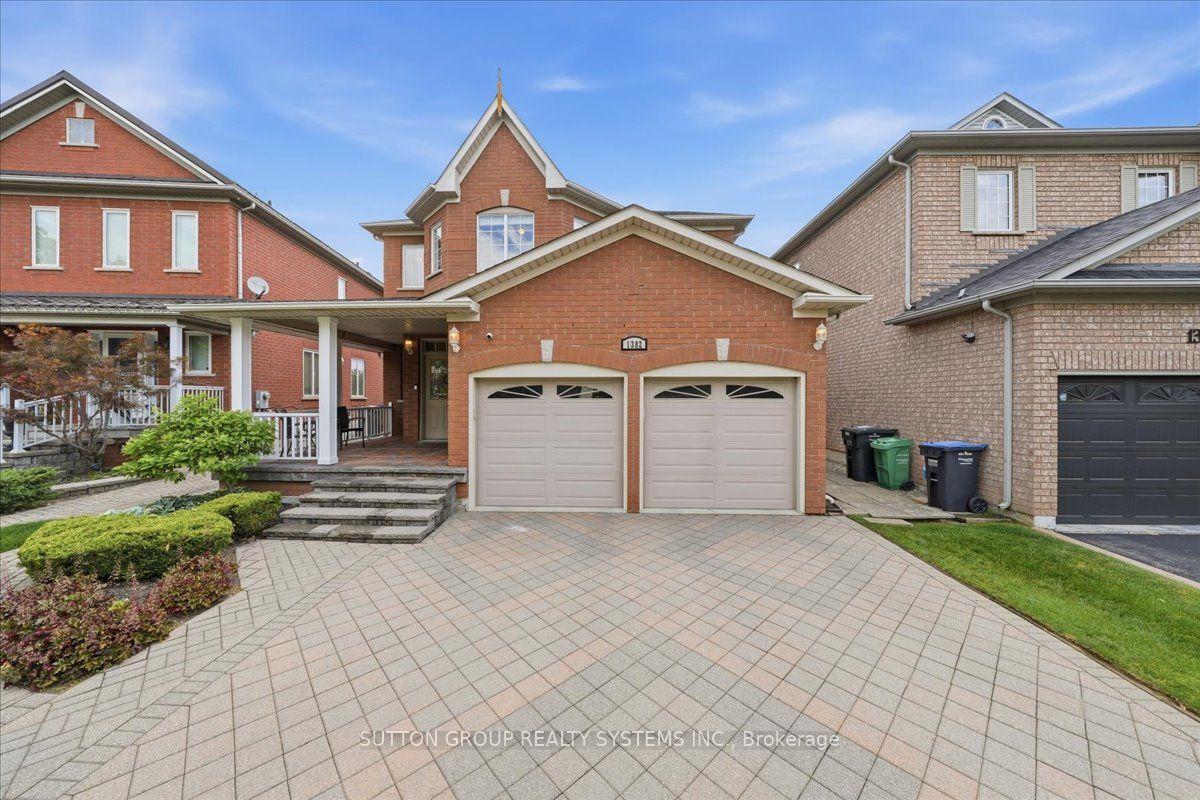 1382 Avon Drive — photo 1