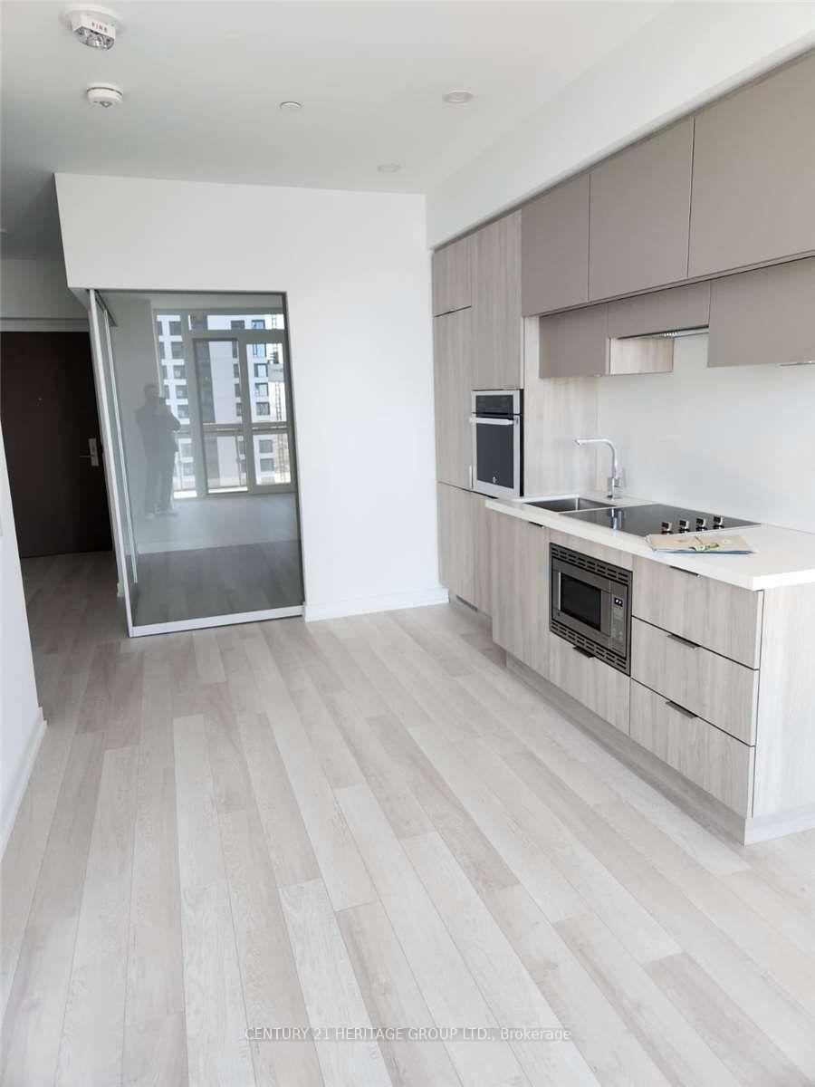 39 Roehampton Avenue 2402 #2402, Toronto — Condo for lease, photo 1