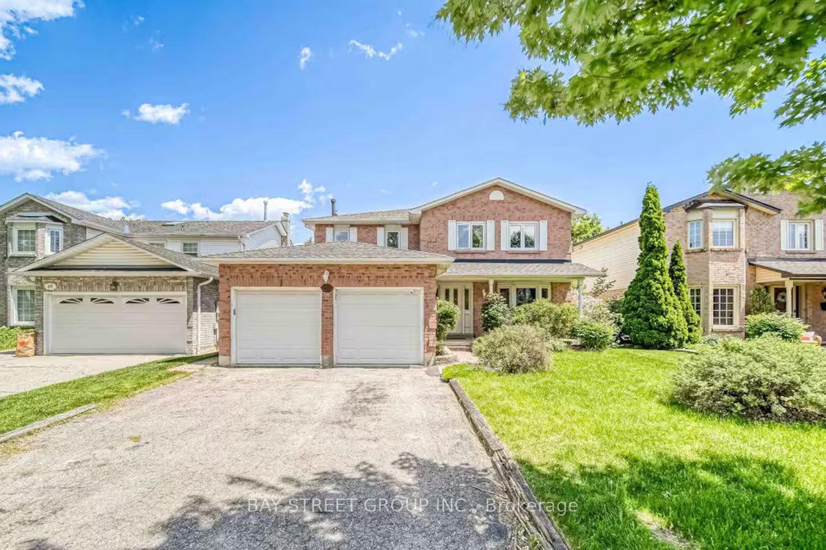 27 Gladiola Court, Whitby — Detached for lease, photo 1