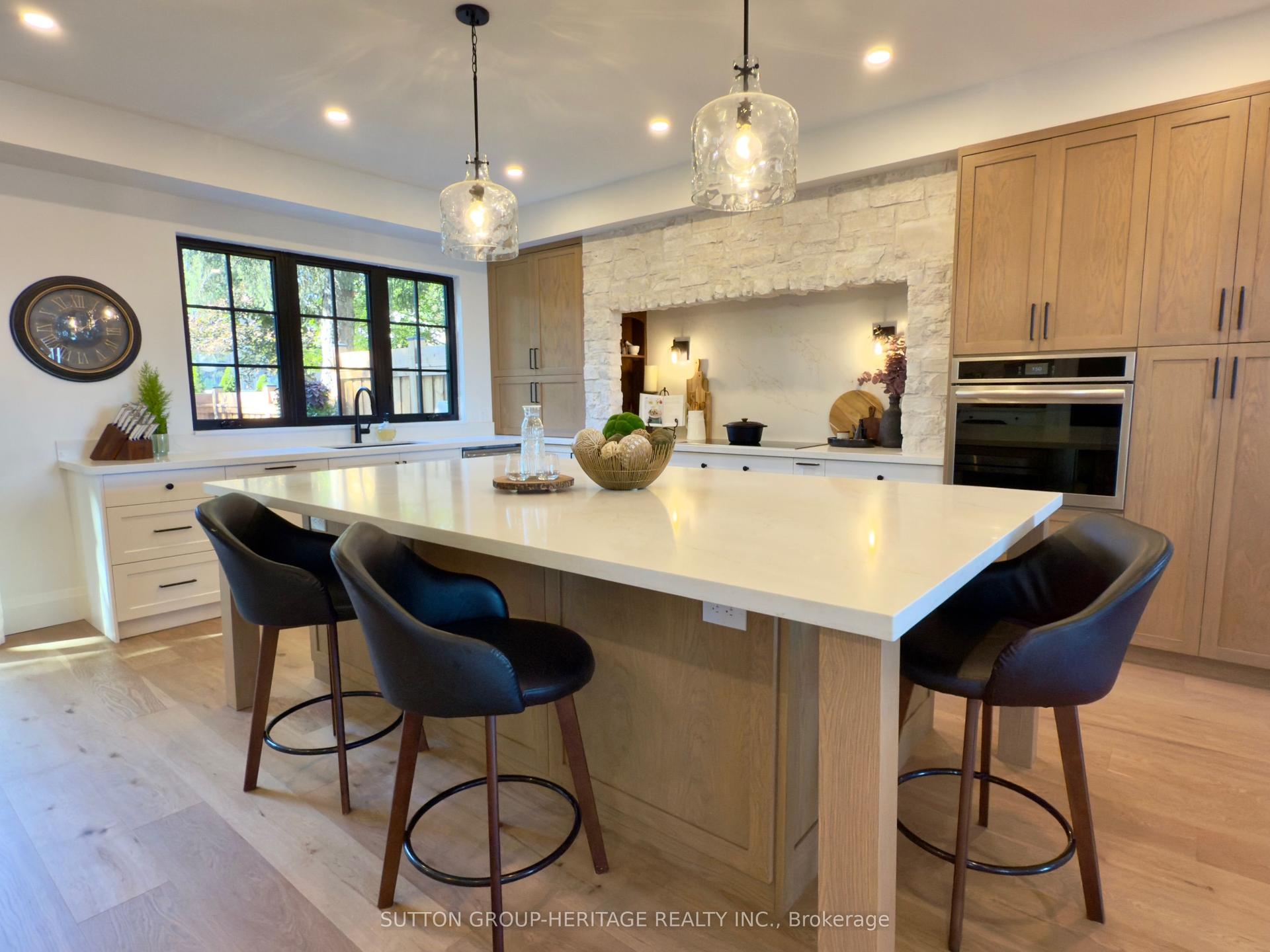 16 Coulcliff Boulevard, Scugog — Detached for sale, photo 1