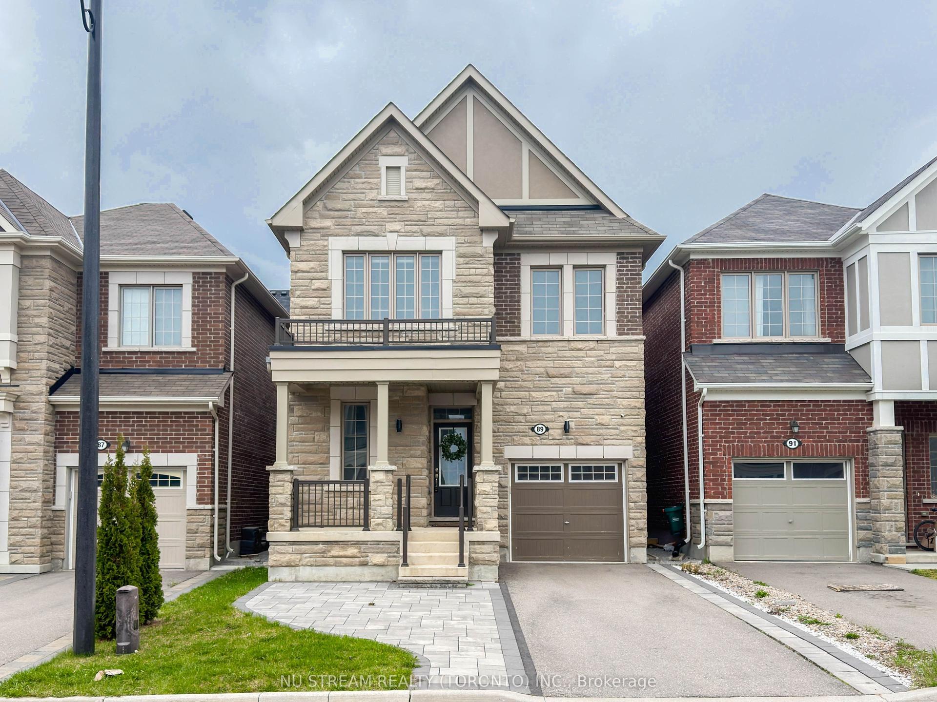 89 Hartney Drive — photo 1