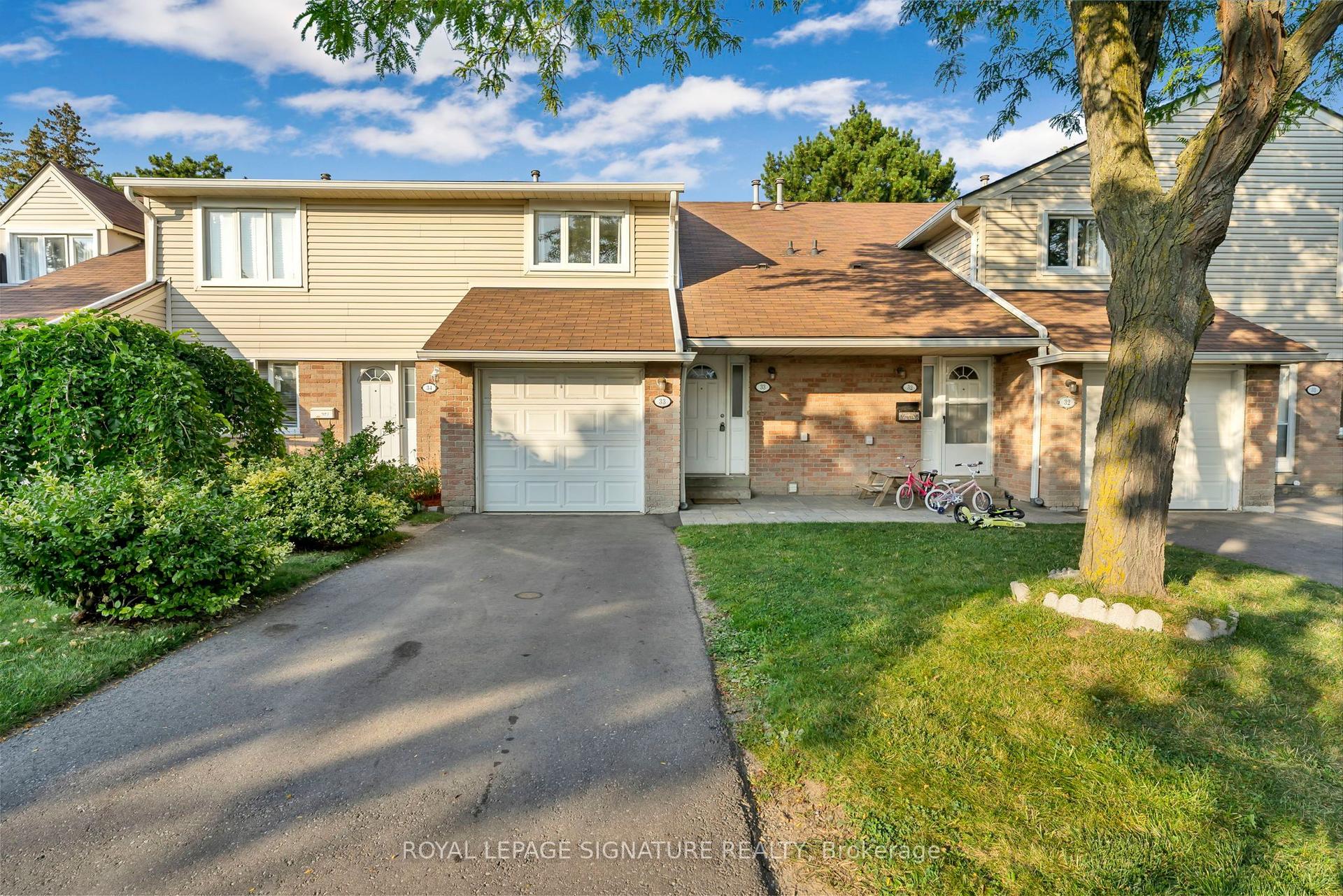 2079 The Collegeway Road 33 #33, Mississauga — Condo Town for lease, photo 1