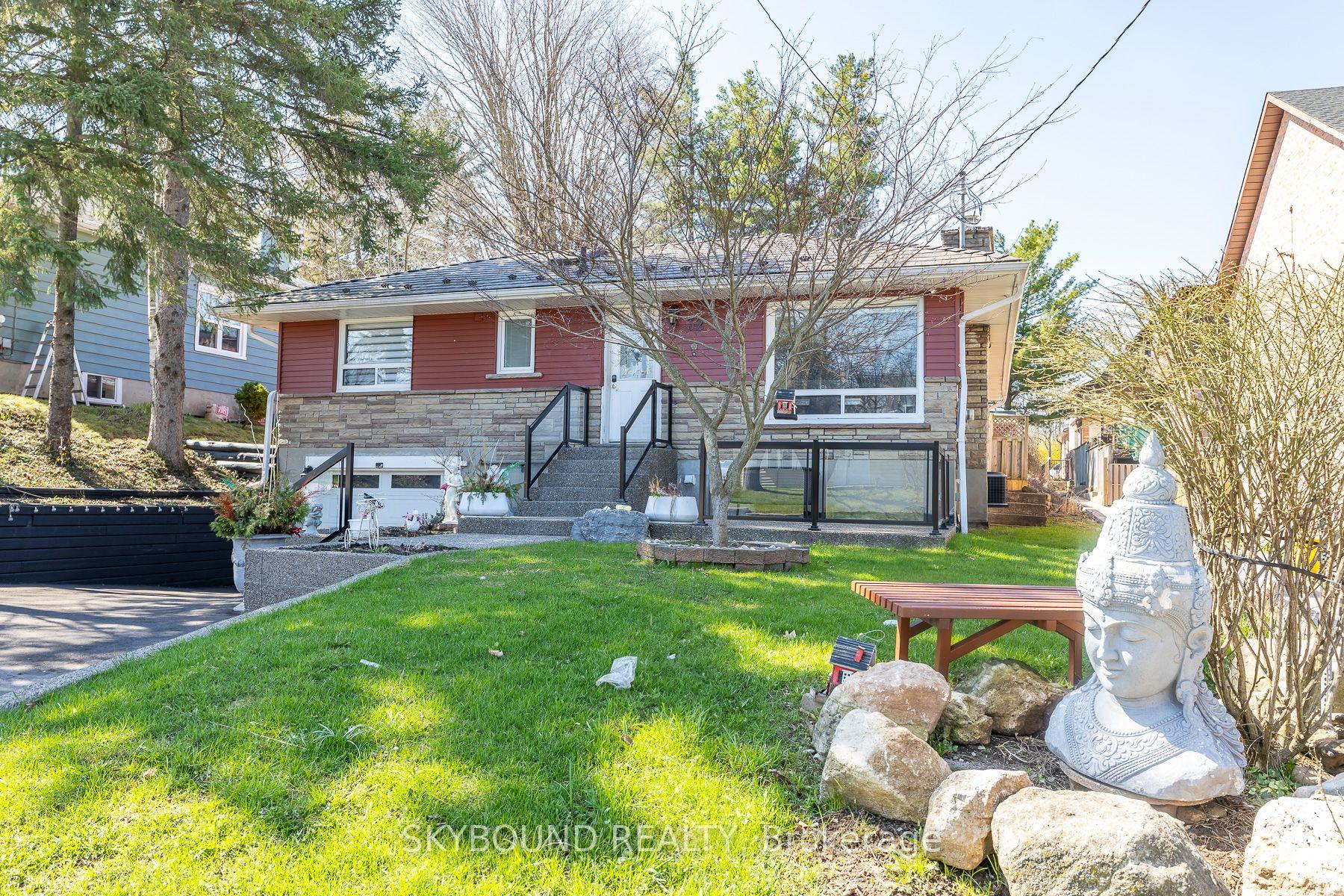 32 Victoria Avenue — photo 1