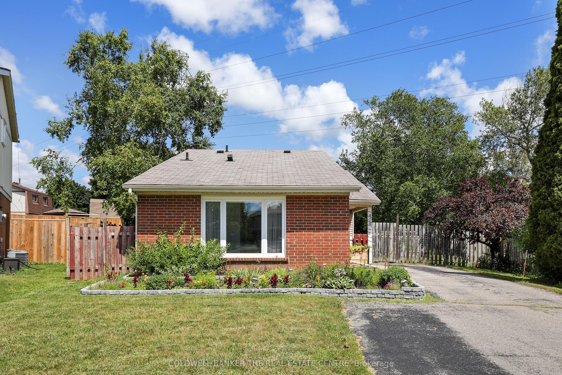 404 Burnley Court, Oshawa — Detached for sale, photo 1