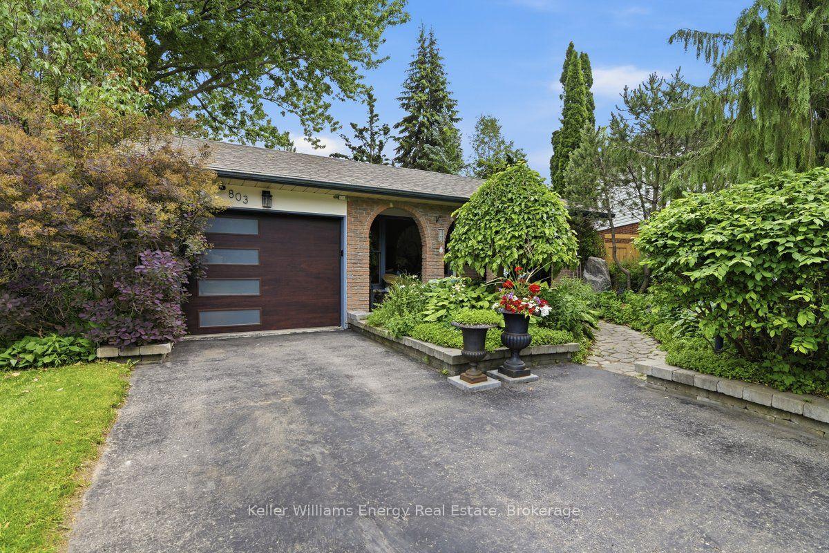 803 Rodney Court — photo 1