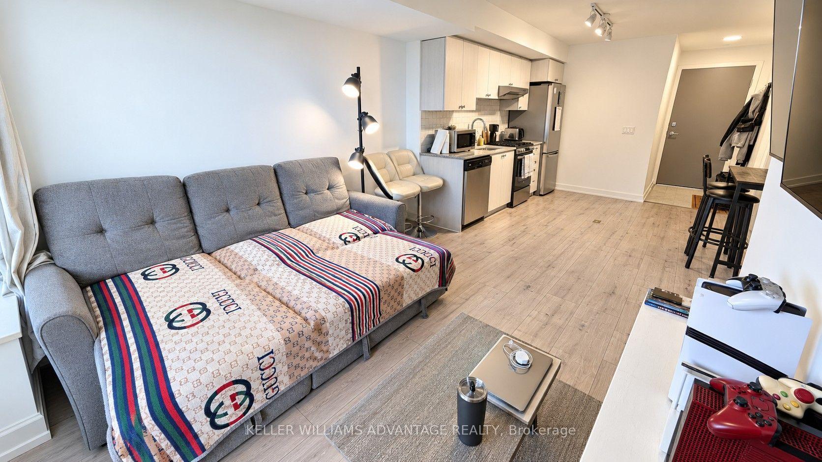 10 Wilby Crescent 515 #515, Toronto — Condo for lease, photo 1