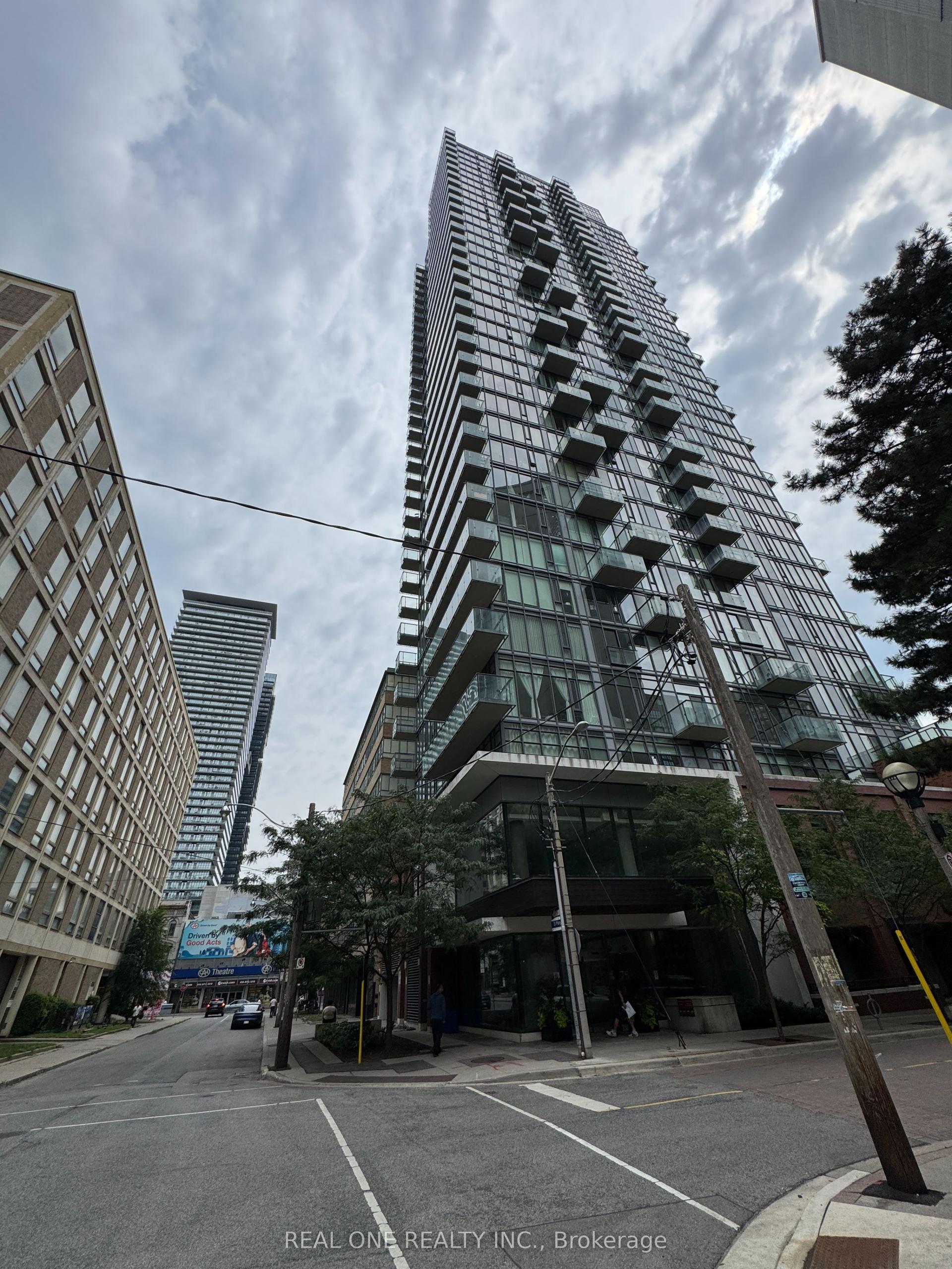 75 St Nicholas Street TH1 #TH1, Toronto — Condo Town for sale, photo 1